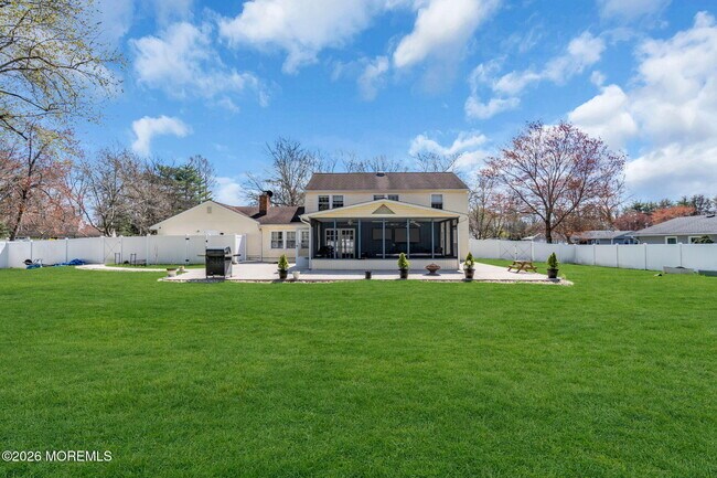 Building Photo - 22 Collingwood Rd