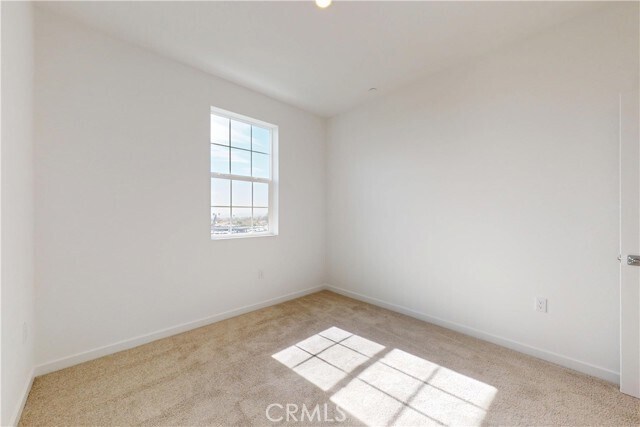 Building Photo - 8421 Gabrielino Ct