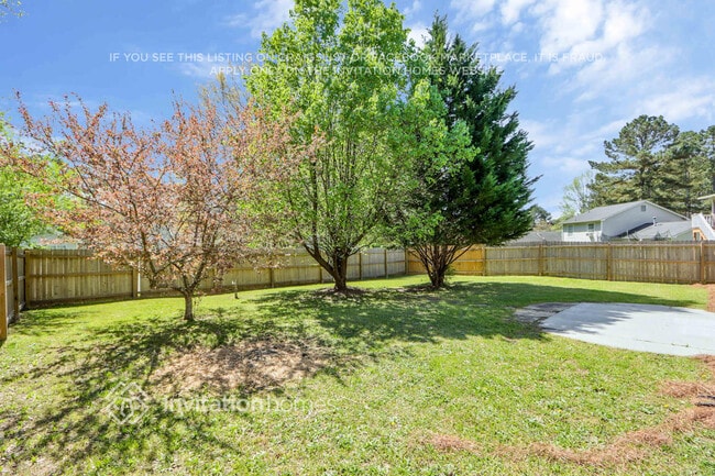 Building Photo - 6635 Emerald Pointe Cir