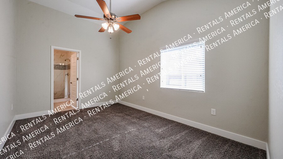 Building Photo - 3113 N 28th St