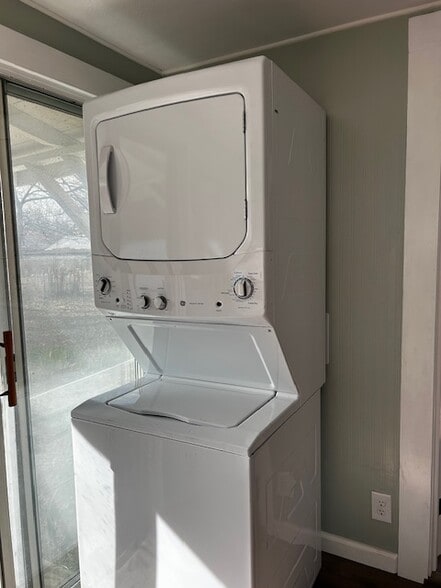 Building Photo - 2421 North St