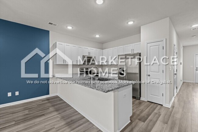 Building Photo - 3027 Hearthstone Way