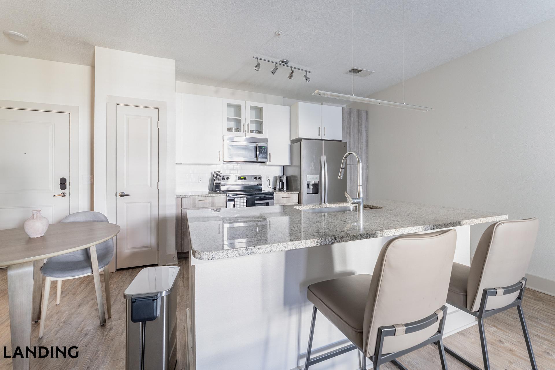 Building Photo - 655 W Marina Cove Dr