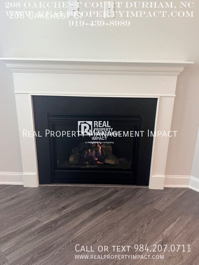 Building Photo - 208 Oakchest Ct