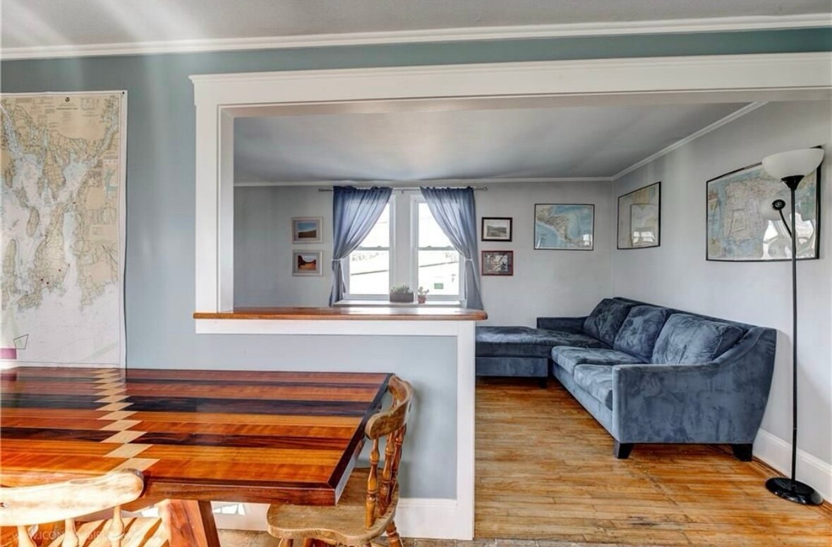 Building Photo - 29 Sherwood Rd