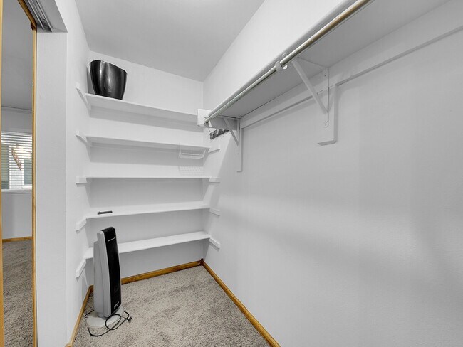 Building Photo - $1,440.95 with $300.00 OFF the FIRST MONTH'S RENT - 2 Bedrooms, 1 Bathroom, Condo in Lakewood wit...