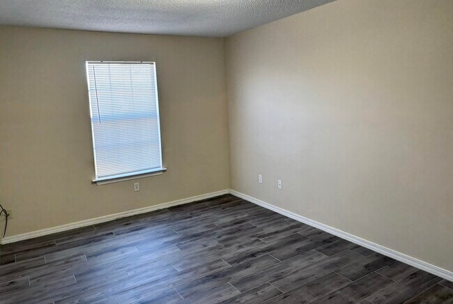 Building Photo - 6903 Sea Turtle Cir