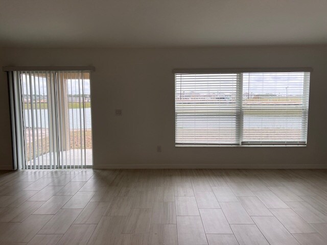 Building Photo - 11312 Linden Depot Rd