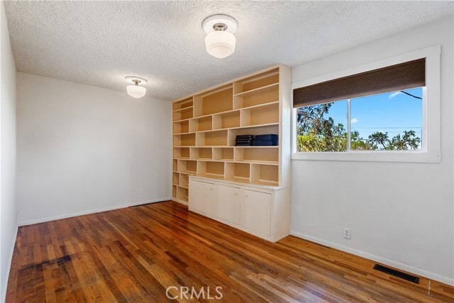 Building Photo - 549 Derby Ln