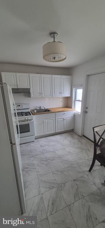 Building Photo - 511 Seagull Ave