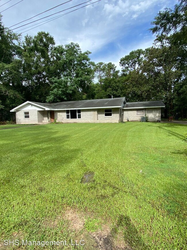 Primary Photo - 4 br, 3 bath House - 230 Westminster Drive A