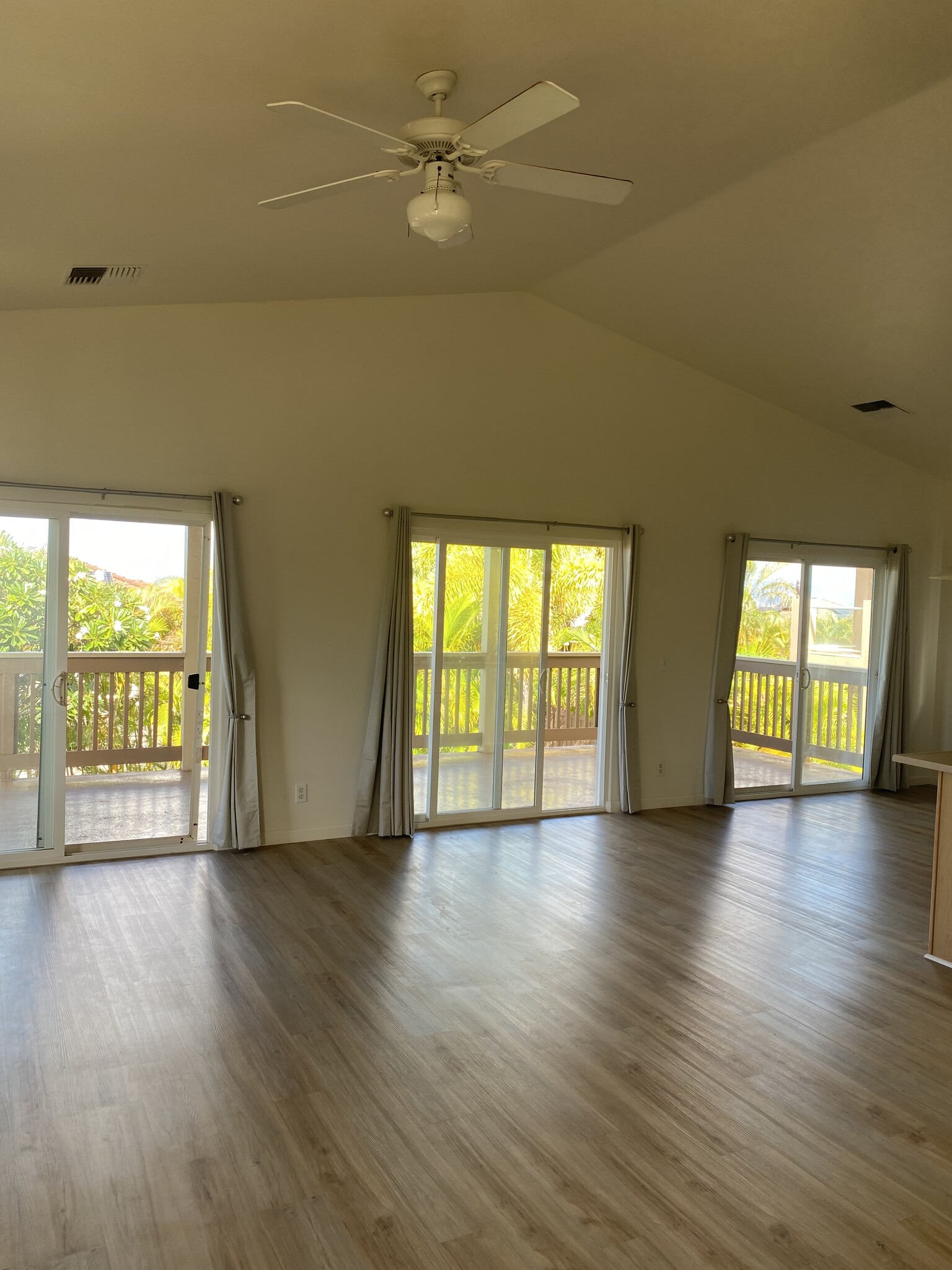 Building Photo - 131 Kahana Makai Rd