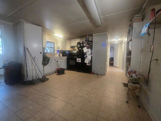 Building Photo - 21401 Lindeman Ln
