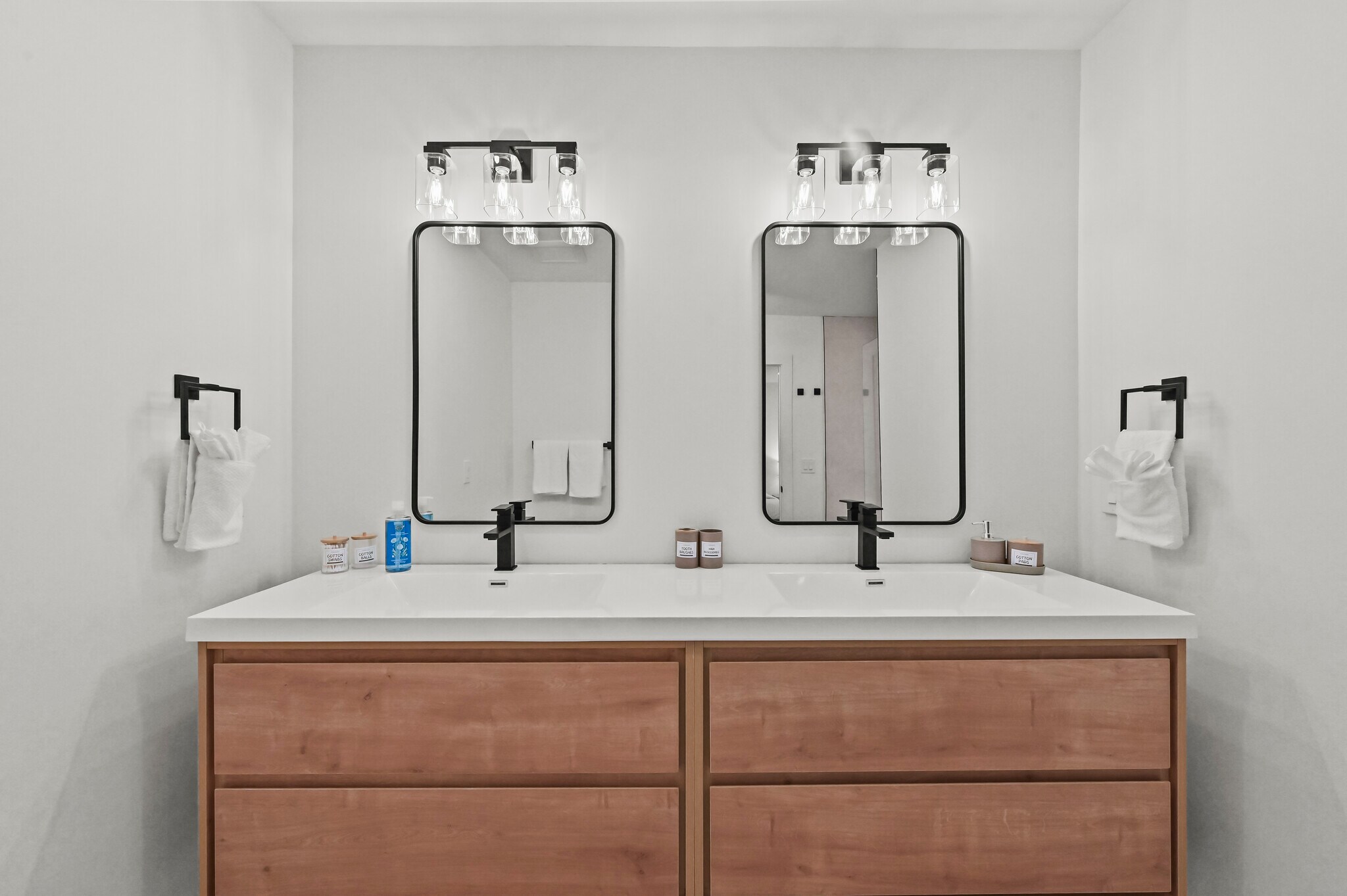 master bathroom - 3400 Parker Ave