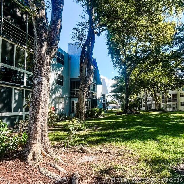 Building Photo - 9200 Lime Bay Blvd