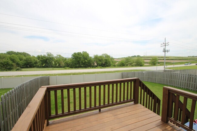 Building Photo - Fall Move In Special!!!  1/2 Off 1st Month...