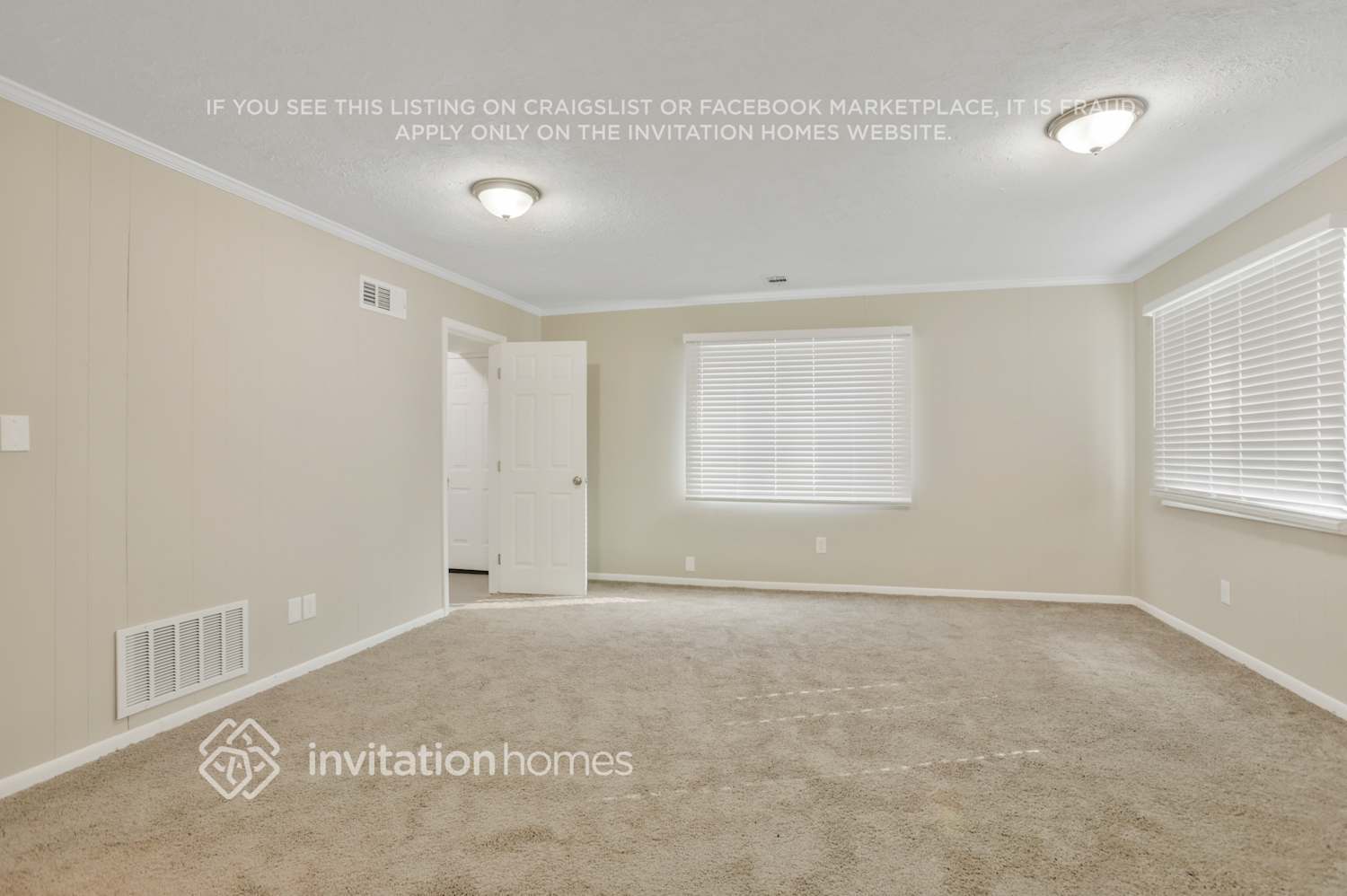 Building Photo - 2132 Rosewood Rd