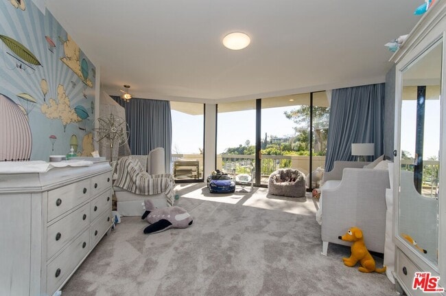 Building Photo - 510 Leslie Ln