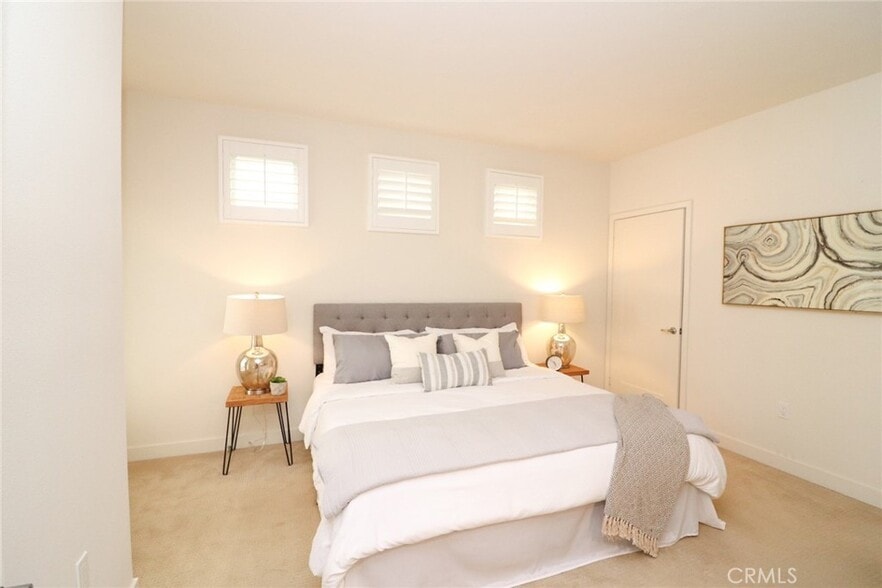 Primary Bedroom - 436 S Virgil Ave