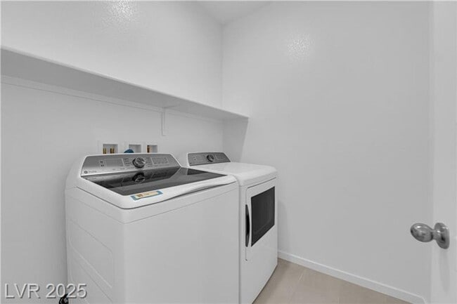 Building Photo - New Construction! Immaculate, 4 bed, 3 bat...