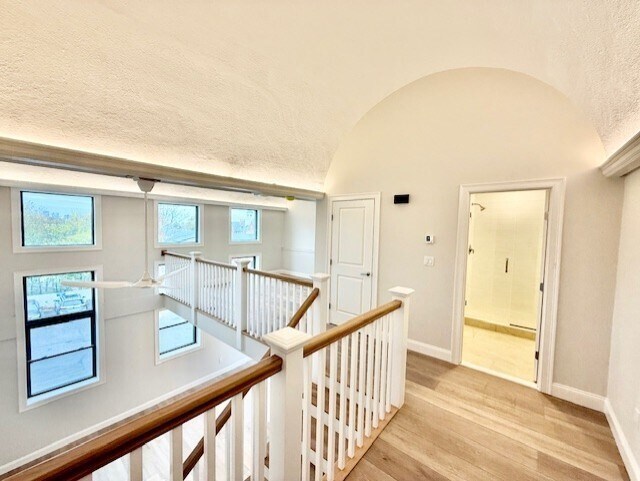 Building Photo - 220 Winthrop St