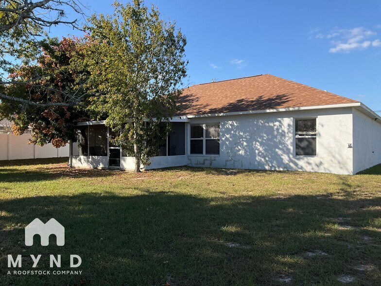 Building Photo - 12244 Pine Bluff St