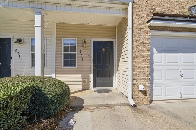 Building Photo - 2913 Greyhawk Ln