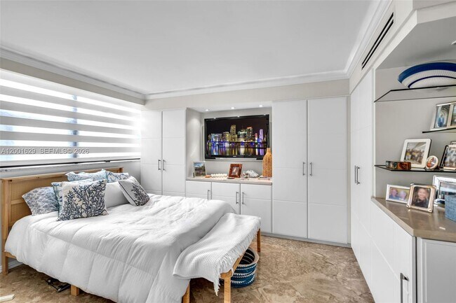 Building Photo - 55 Ocean Ln Dr