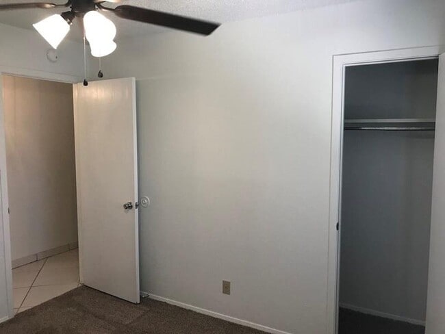 Building Photo - $500 OFF FIRST MONTH RENT IF MOVE IN BY 8/...