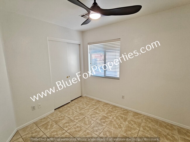 Building Photo - 7939 W Mural Hill Dr