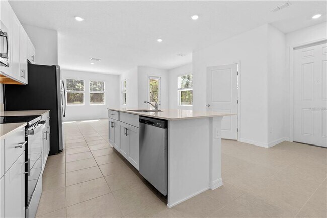 Building Photo - 3396 Lapis Lk Dr