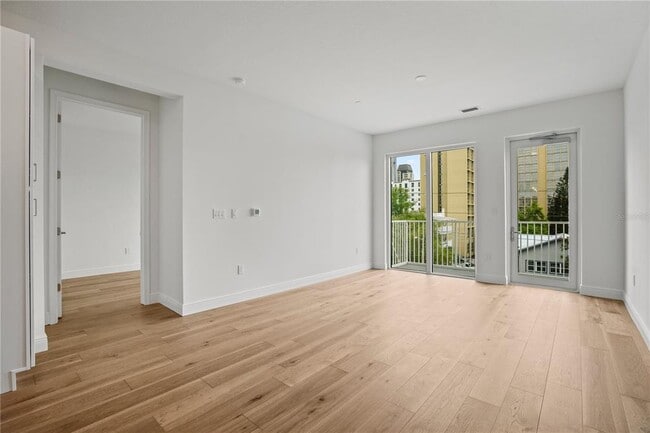 Building Photo - 600 3rd Ave S