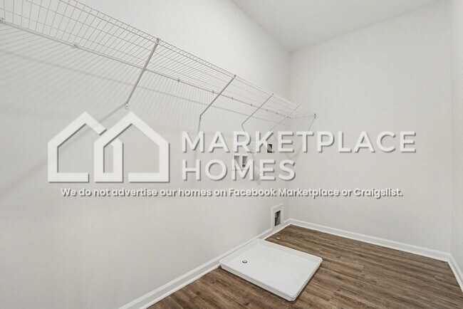 Building Photo - 1128 Alston Rdg Ct