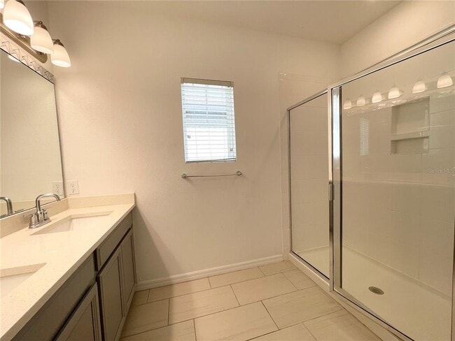 Building Photo - 15060 Willow Arbor Cir