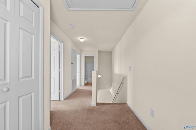 Building Photo - 313 Mertle Dr