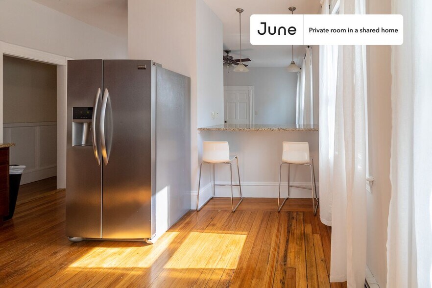 Building Photo - Room in Shared 3 bed/2 bath home in Central Square (Cambridge)