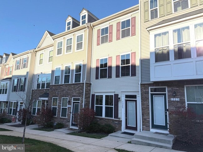 Building Photo - 1325 Bruley Rd