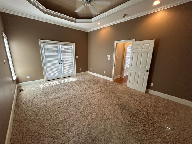 Building Photo - Executive Rental in West Rome $2,595