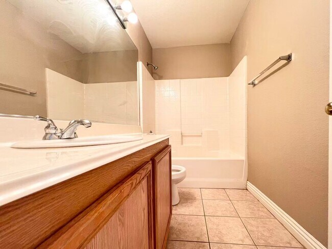 Building Photo - 9617 Marigny Ct