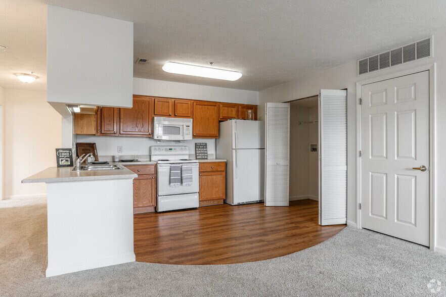 The Brookgate - 2 Bed/ 2 Bath - 1,012 - Xenia Trails DST