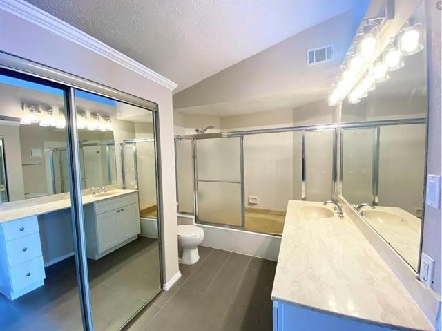 Building Photo - 3101 Townbluff Dr