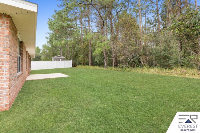 Building Photo - 46 Karat Path