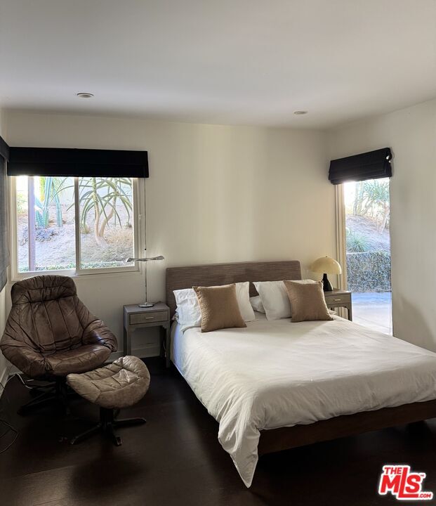 Building Photo - 1555 Rising Glen Rd