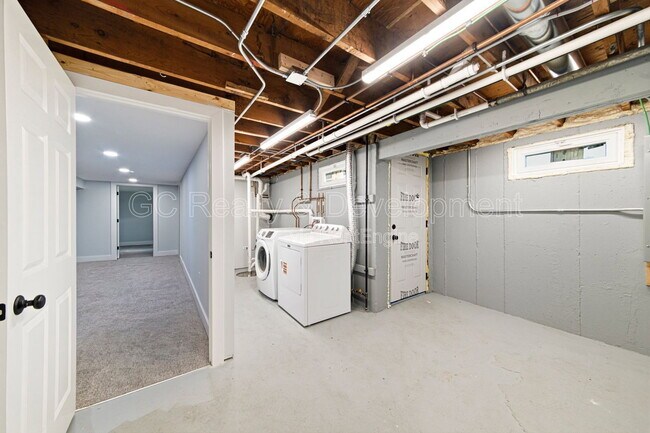 Building Photo - 106 Hawthorne Dr