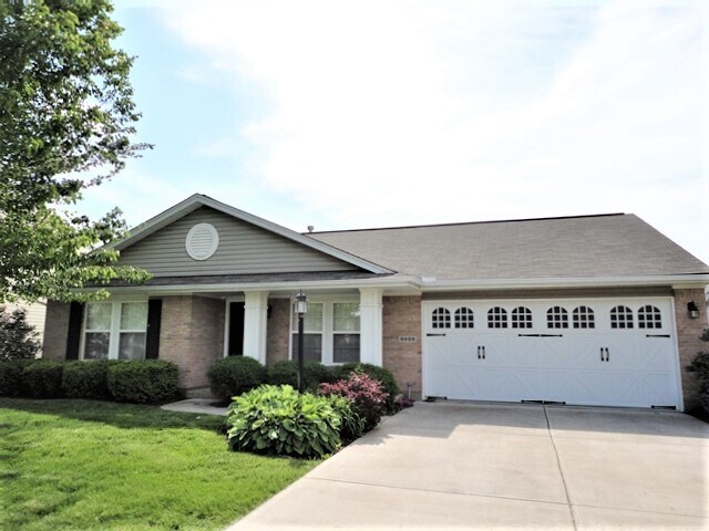 Primary Photo - 9909 Olde Park Dr