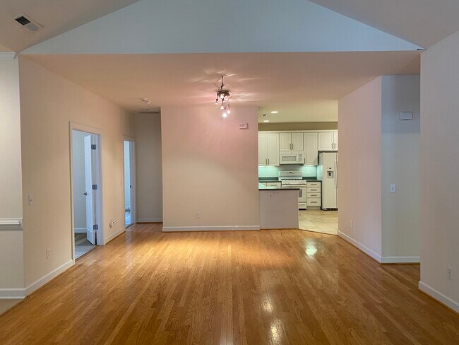 Building Photo - 4700 Ludwell Branch Ct