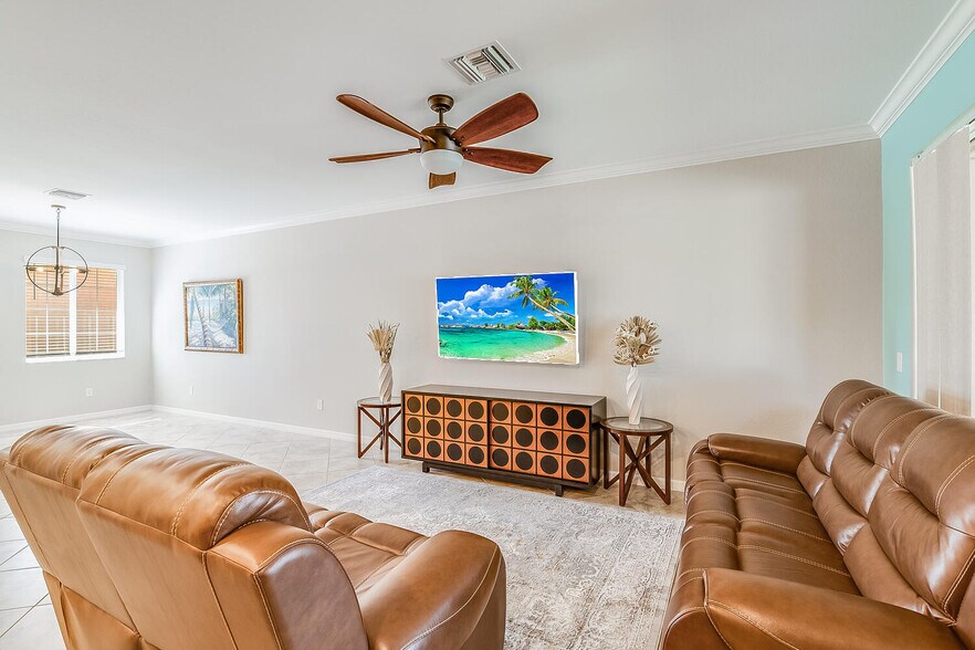 Building Photo - 20590 West Golden Elm Dr