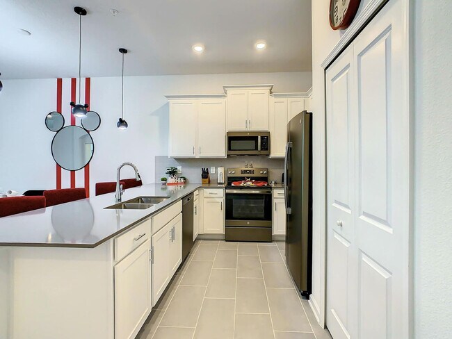 Building Photo - 8851 Cabot Cliffs Dr