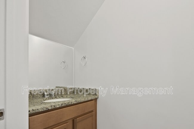 Building Photo - 11213 W Gabrielle Dr