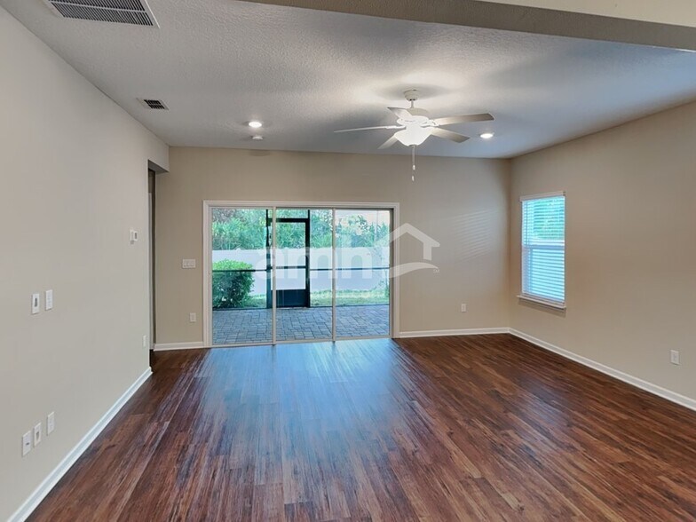 Building Photo - 4131 Woodley Creek Rd
